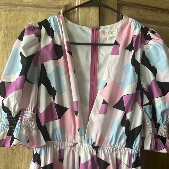 Pink Geometric Patterned Dress - Picture 7 of 7